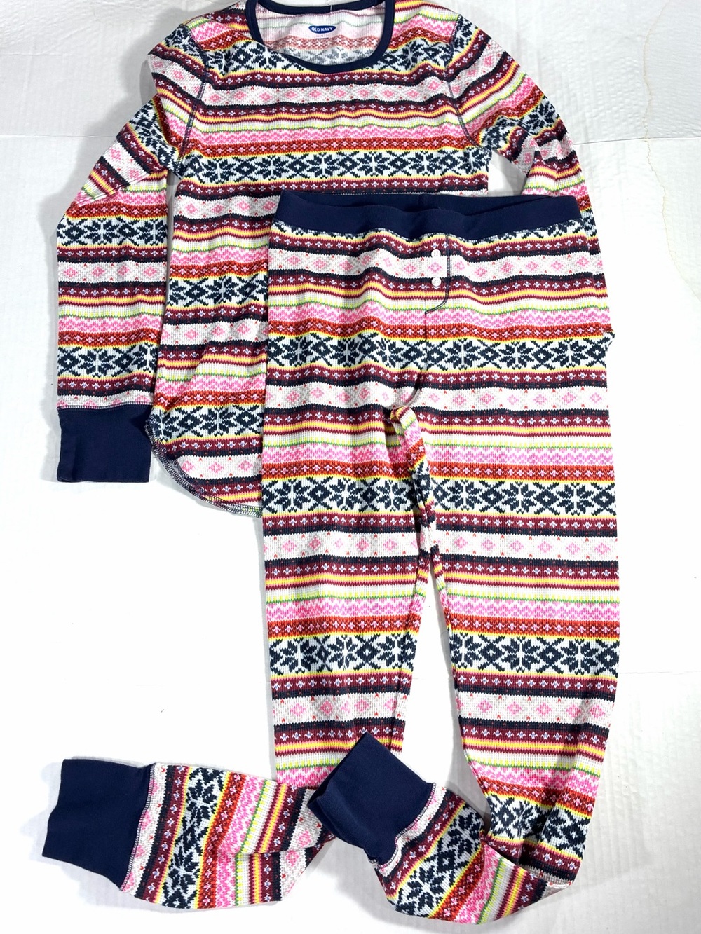 OLD NAVY THERMAL HOLIDAY 2 PIECE